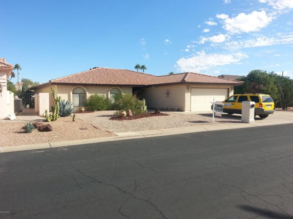 26021 S Hollygreen Drive, Sun Lakes, AZ 85248 