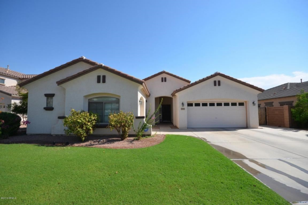 4137 E County Down Drive, Chandler, AZ 85249 