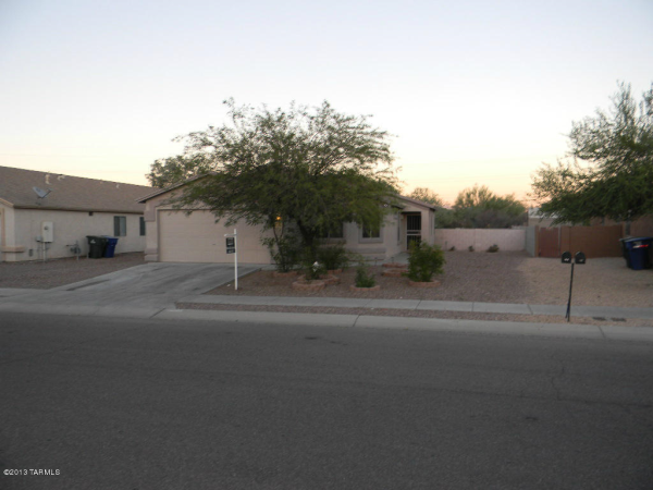 4493 S Valley, Tucson, AZ 85714 