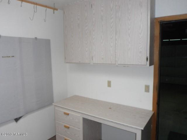 609 N Avenida Tortuga, Green Valley, AZ 85614 