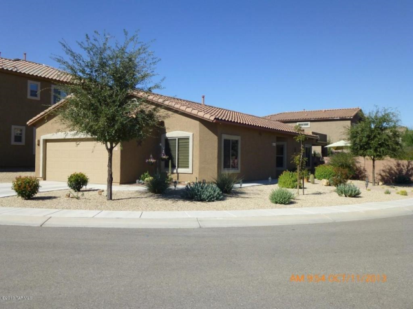 1074 E Lyle Canyon, Sahuarita, AZ 85629 