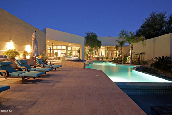 6214 N Paradise View Drive, Paradise Valley, AZ 85253 