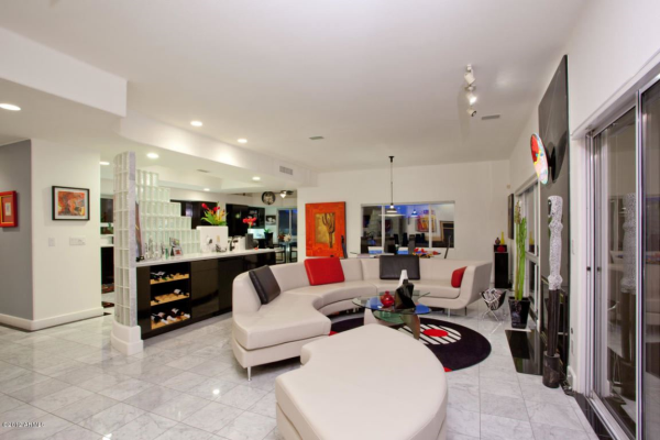 4015 E Sierra Vista Drive, Paradise Valley, AZ 85253 