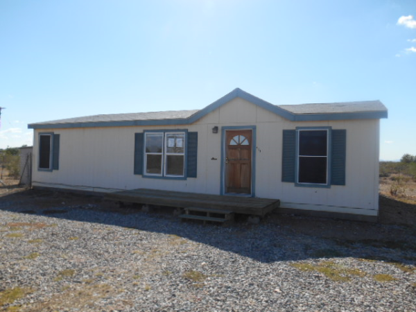 511 Reizen Drive, Morristown, AZ 85342 