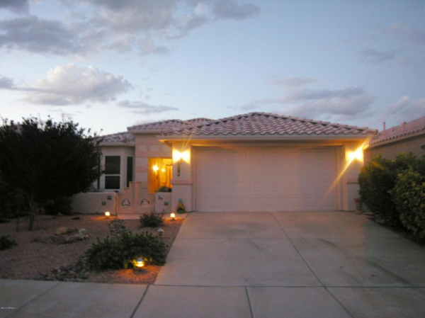 276 W Sunrise Vista, Green Valley, AZ 85614 