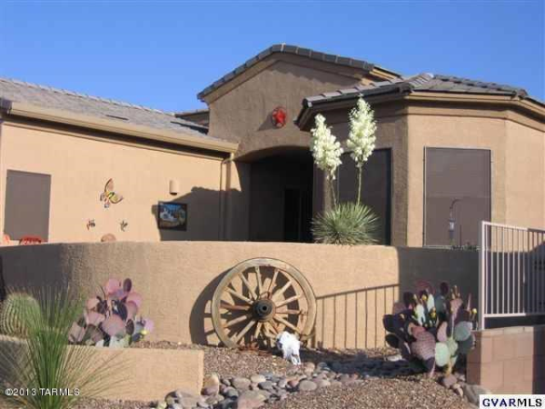 529 N Michelangelo, Green Valley, AZ 85614 