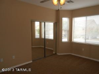 504 W Knotwood, Green Valley, AZ 85614 