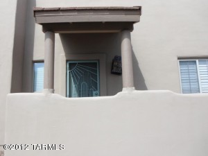 3832 S Camino Comica, Green Valley, AZ 85614 