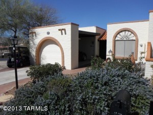 1408 W Calle Mendoza, Green Valley, AZ 85622 