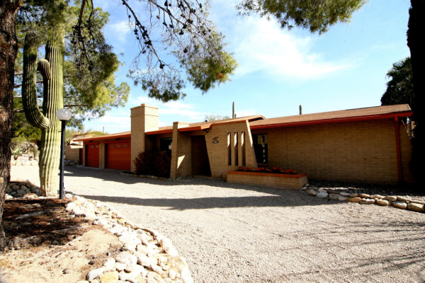 3764 E Guthrie Mountain, Tucson, AZ 85718 