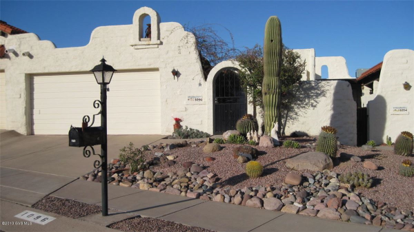 1096 W Circulo Del Norte, Green Valley, AZ 85614 