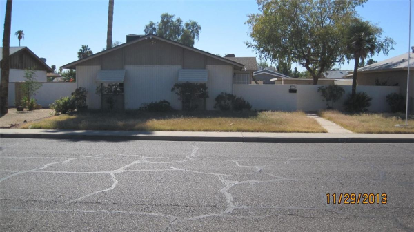 3271 W Country Gables Drive, Phoenix, AZ 85053 