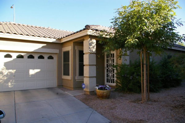 2461 E Peach Tree Drive, Chandler, AZ 85249 