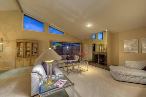 7820 E San Miguel Avenue, Scottsdale, AZ 85250 