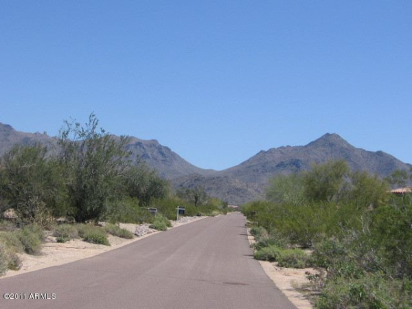 8821 E Havasupai Drive, Scottsdale, AZ 85255 