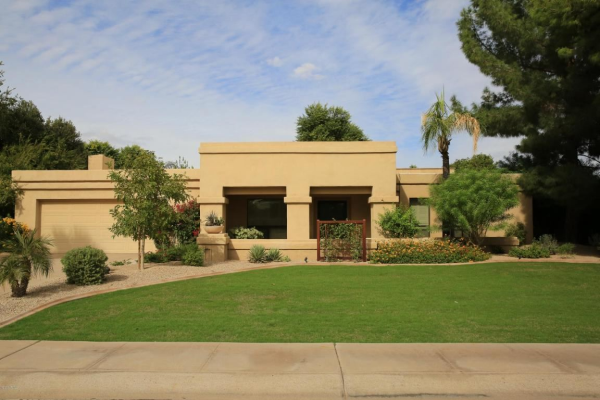 8102 E Del Cristal Drive, Scottsdale, AZ 85258 