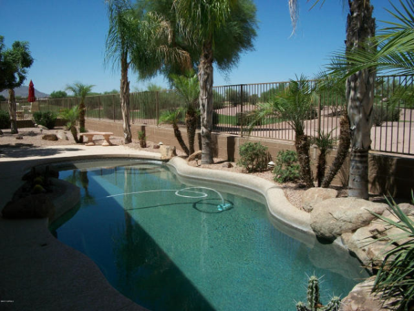 5102 S Peachwood Dr, Gilbert, AZ 85298 