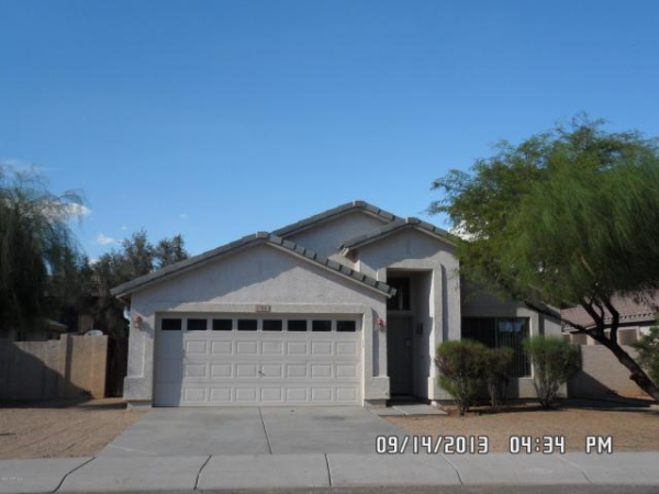 5768 W Freeway lane, Glendale, AZ 85302 