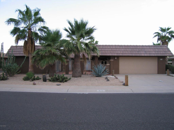 9517 W Rolling Hills Drive, Sun City, AZ 85351 