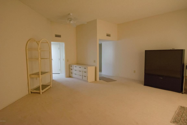 10645 W Pineaire Drive, Sun City, AZ 85351 