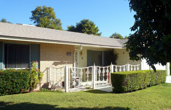 9910 W Raintree Drive, Sun City, AZ 85351 