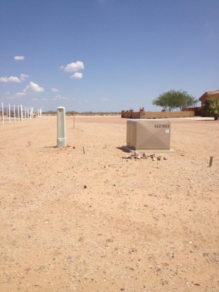 324xx N 211 Avenue 0, Wittmann, AZ 85361 