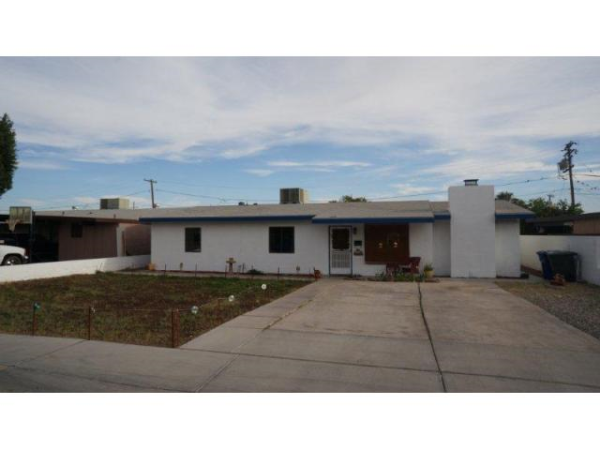 905 W SOLANA DR, Yuma, AZ 85364 