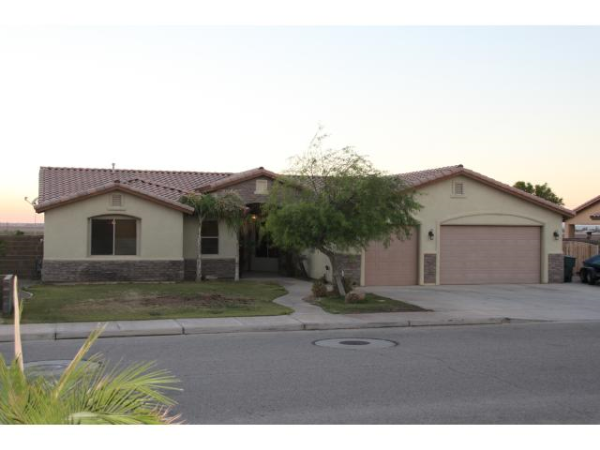 2496 S VIEW PARKWAY, Yuma, AZ 85365 
