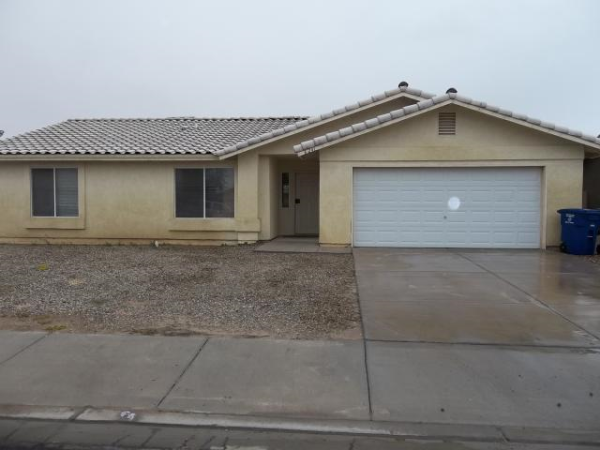 6241 E 41 St, Yuma, AZ 85365 