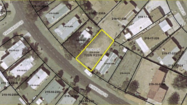 211 Riverwood Ln, Bullhead City, AZ 86442 