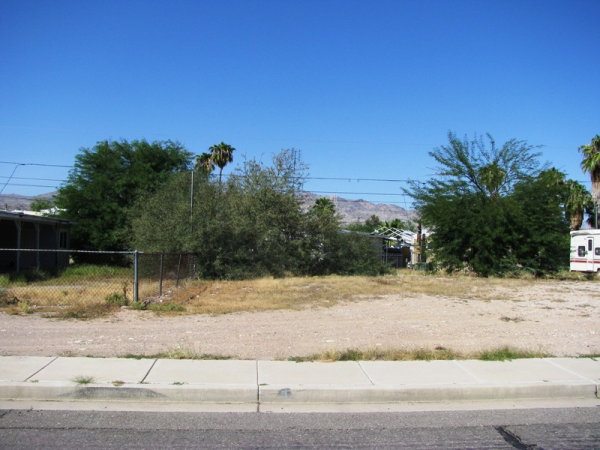 1941 Riviera Blvd, Bullhead City, AZ 86442 