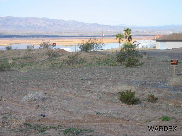 4622 E Wikieup Dr, Mohave Valley, AZ 86436 