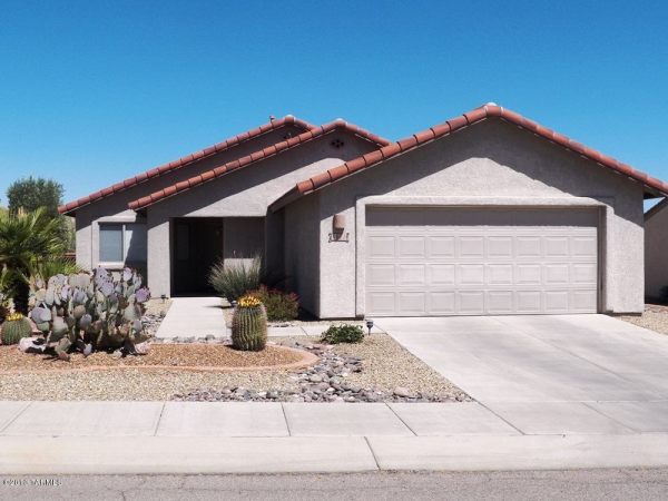 1052 W Union Bell Drive, Green Valley, AZ 85614 