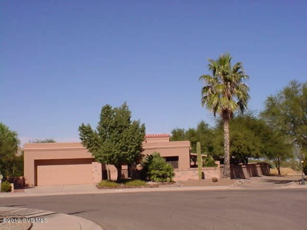 930 W Rio Magdalena, Green Valley, AZ 85614 