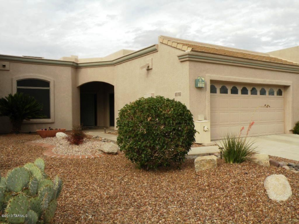 466 W Pecan Valley Drive, Green Valley, AZ 85614 