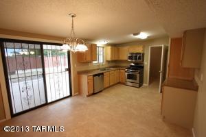6851 E Stella, Tucson, AZ 85730 