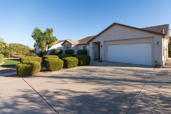 2457 E SOUTHERN Avenue, Apache Junction, AZ 85119 