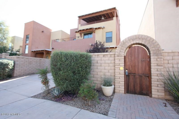 304 E Cedarvale, Tucson, AZ 85704 