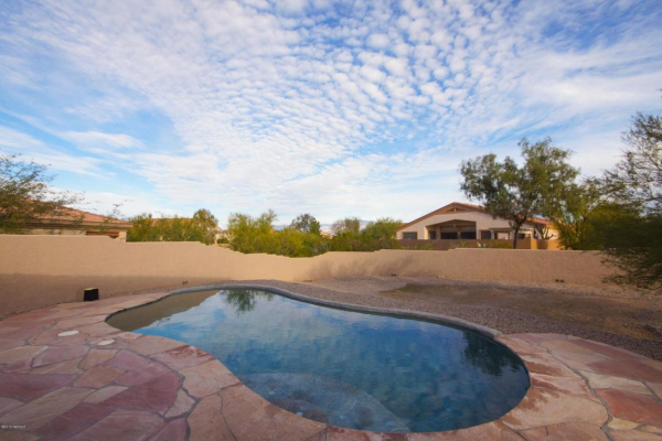 7738 N Via Laguna Niguel, Tucson, AZ 85743 