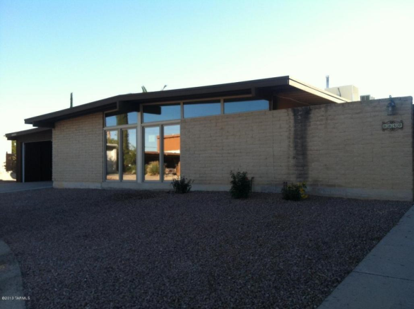 8850 E Calle Bogota, Tucson, AZ 85715 