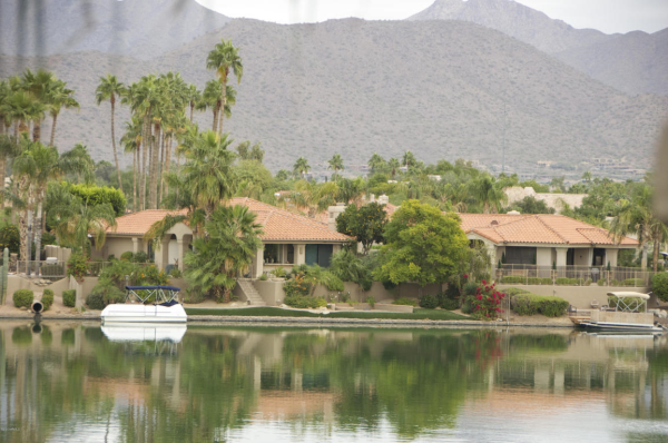 10080 E MOUNTAIN VIEW LAKE Drive #260, Scottsdale, AZ 85258 