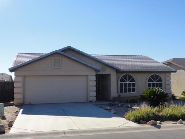 4963 E Magnus Dr, San Tan Valley, AZ 85140 