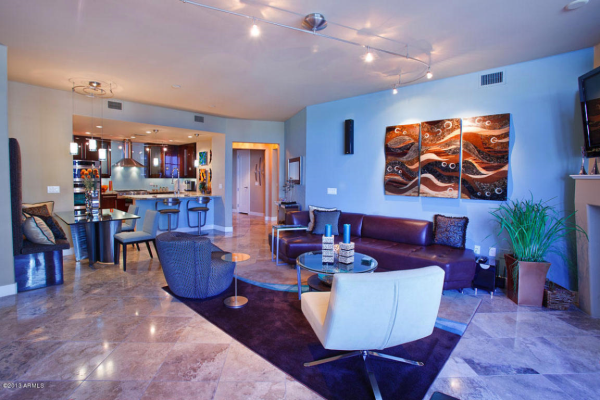 140 E RIO SALADO Parkway #305, Tempe, AZ 85281 