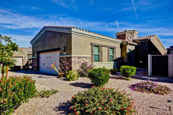 6202 E MCKELLIPS Road #200, Mesa, AZ 85215 