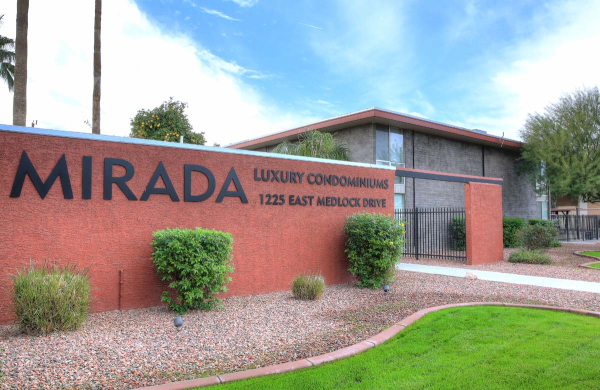 1225 E Medlock Dr Unit 201, Phoenix, AZ 85014 