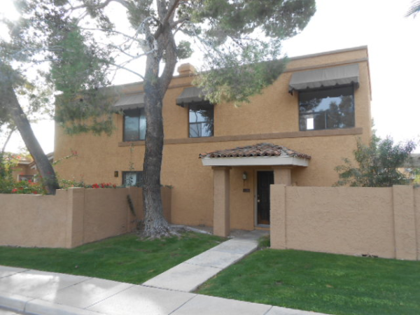 740 E North Lane Unit 1, Phoenix, AZ 85020 