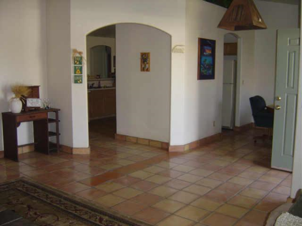 901 S. Vine St., Chandler, AZ 85225 