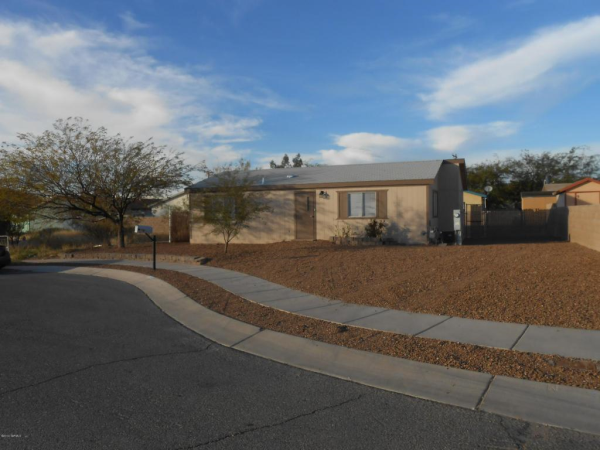1377 E Stewart, Tucson, AZ 85706 