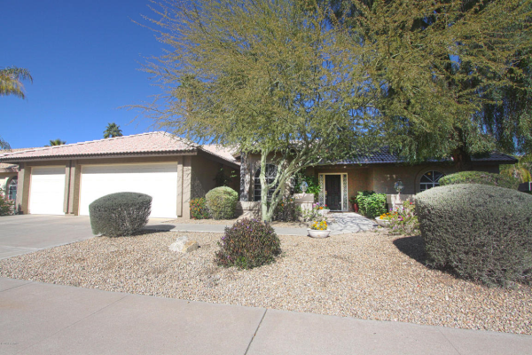 6044 E KINGS Avenue, Scottsdale, AZ 85254 