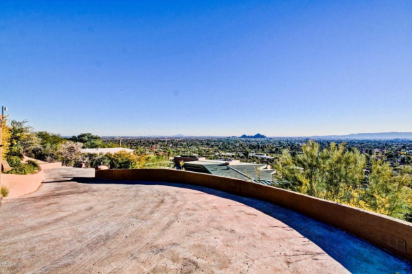 5411 E VALLE VISTA Road, Phoenix, AZ 85018 